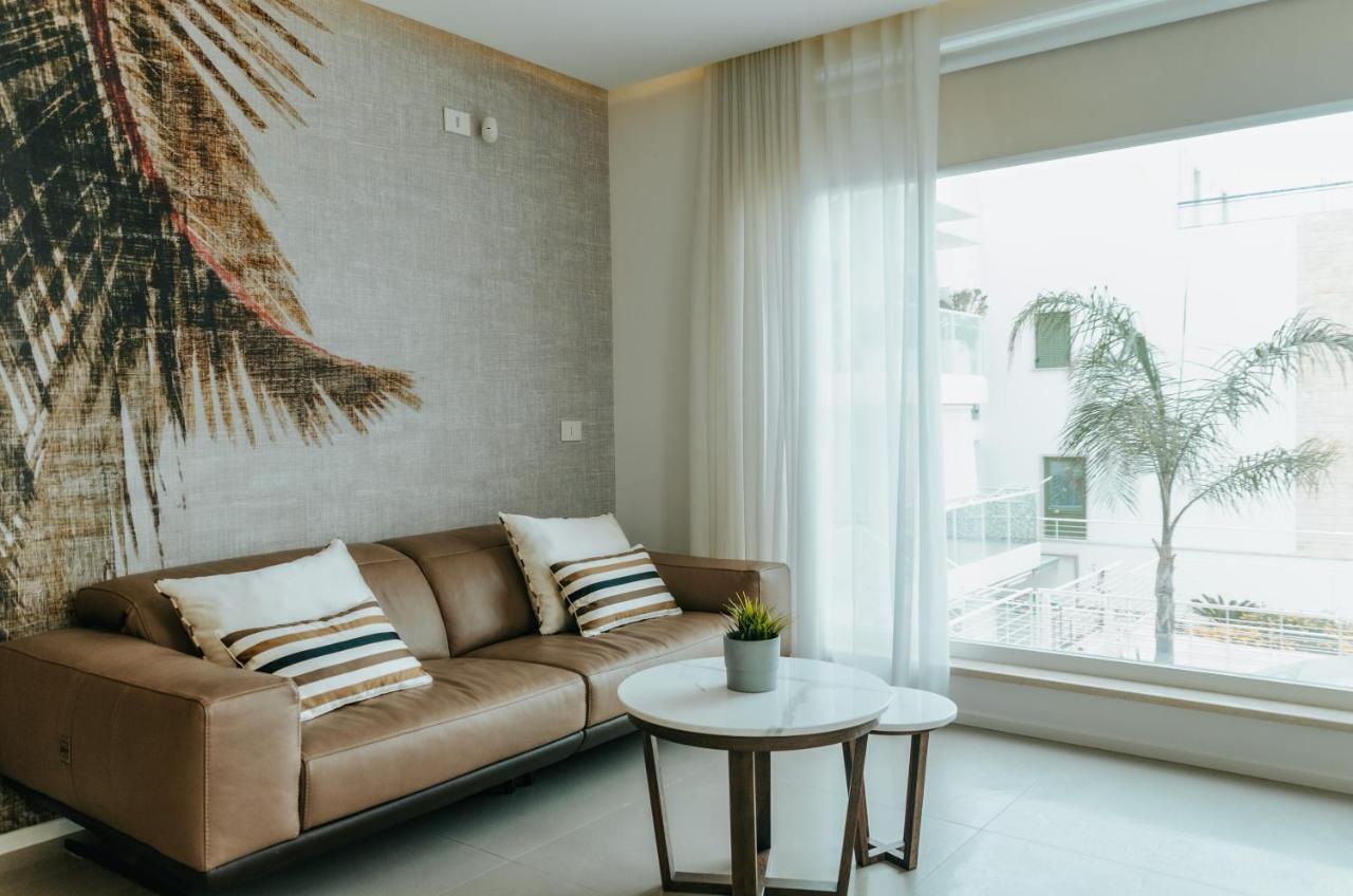 Apulialux Seaview Prestige Apt / Jacuzzi + Parking Apartment Полиняно а Маре Екстериор снимка